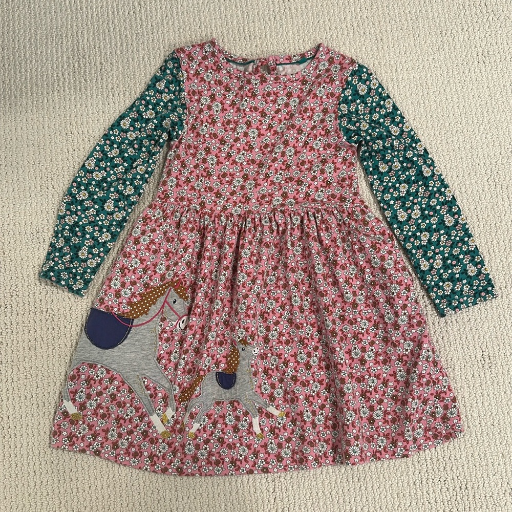 Mini Boden size 5-6 horse appliqué dress